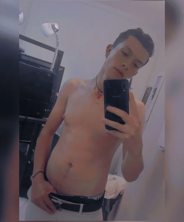 Chat +18 off-line de DANY_12_