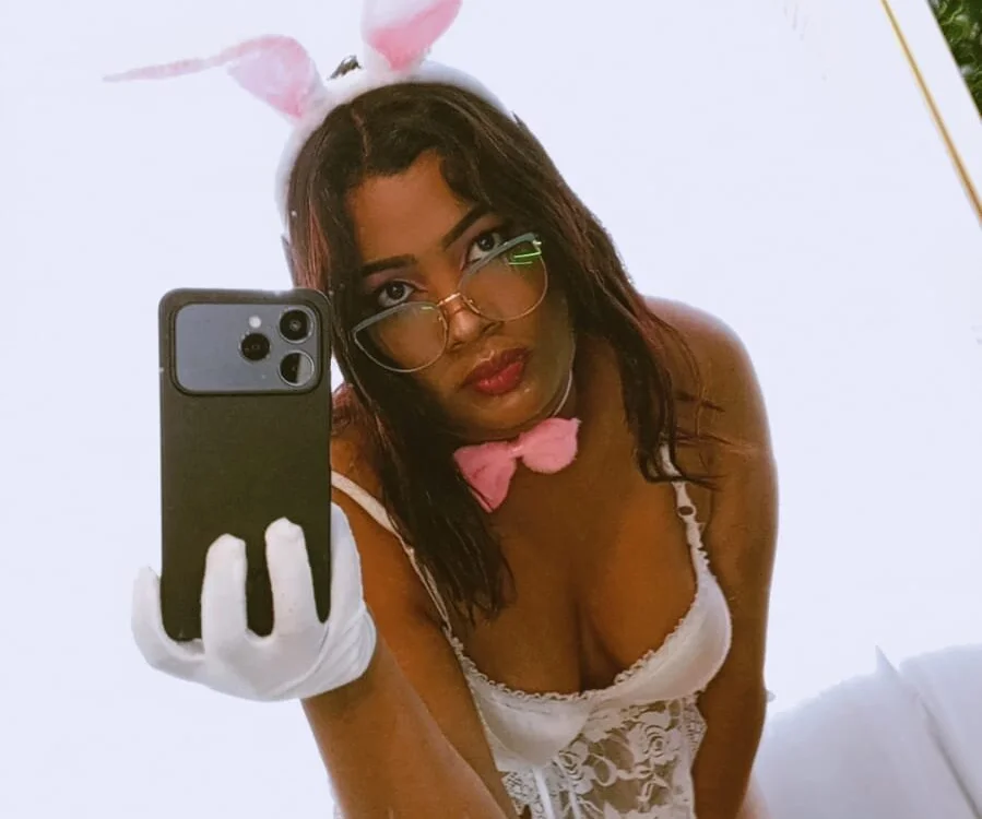 Chat +18 off-line de Melody_Spark