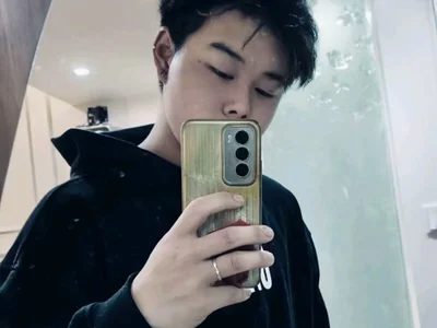 handsomeboy-002 profile