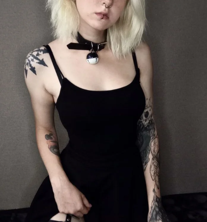 Chatroom XXX hors ligne de Iris_Ink