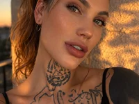 AshleyArcana's webcam live show