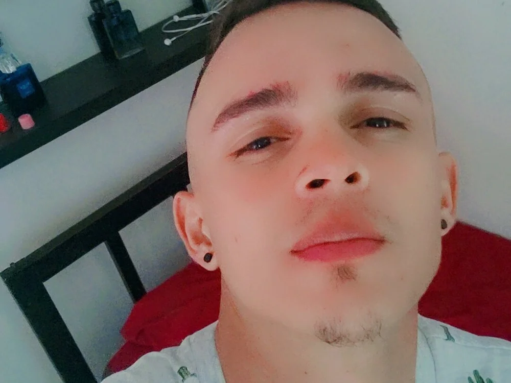 A_Jack__James offline chatrum