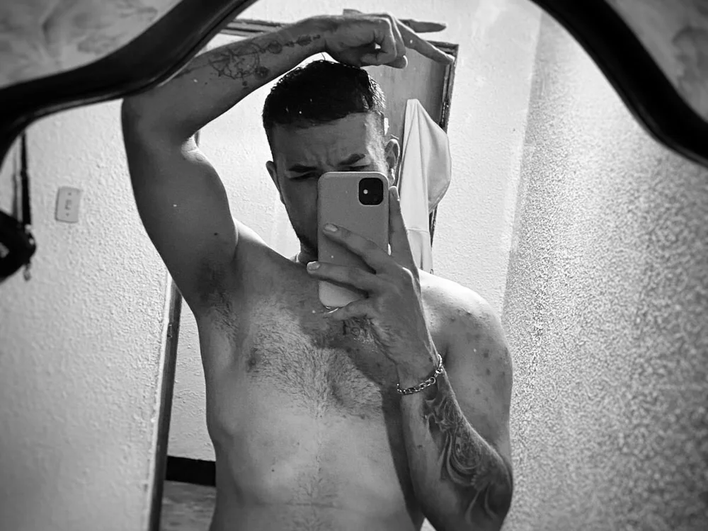 ห้องแชทออฟไลน์ของ Nasty_Boy_