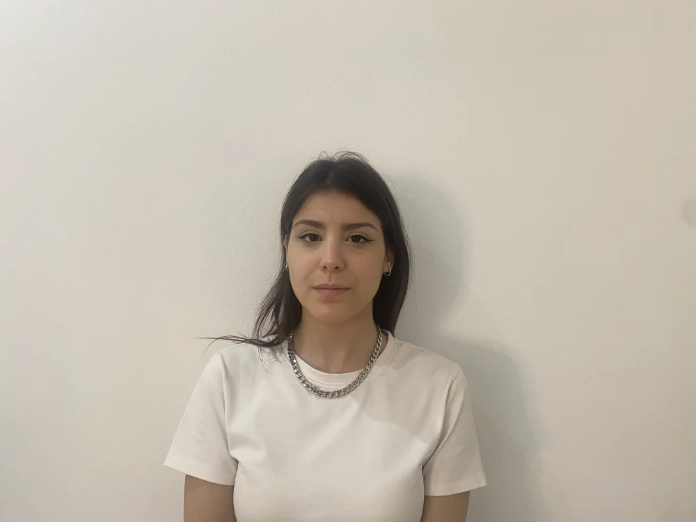 AntoniaCavell offline chatrum
