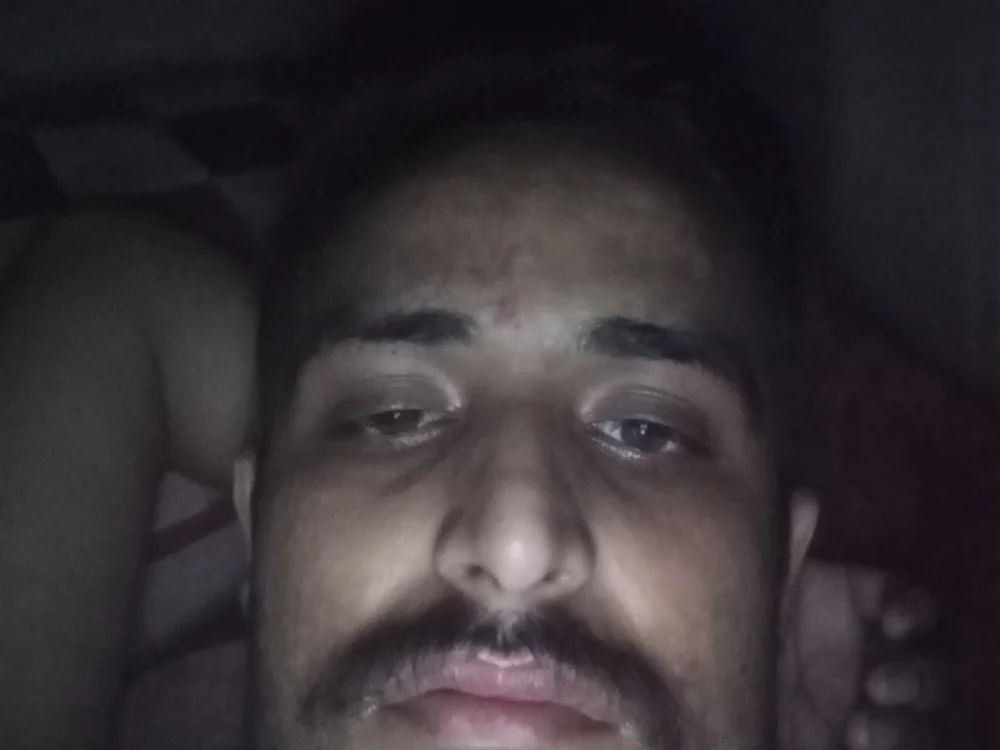 akshaybajpai offline chatrum