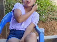 macki25 webcam model