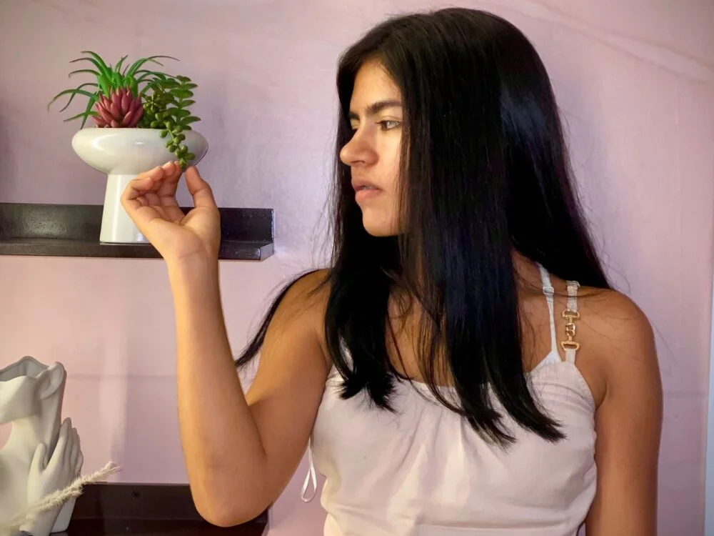 Offline XXX chat emily_cute4u