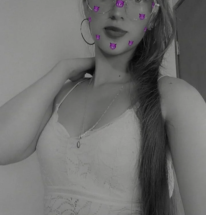 Offline chatovací místnost maidenx_m