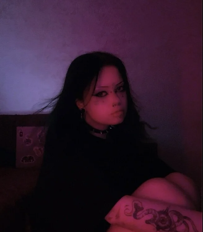 cuteMari333n Offline chat-huone