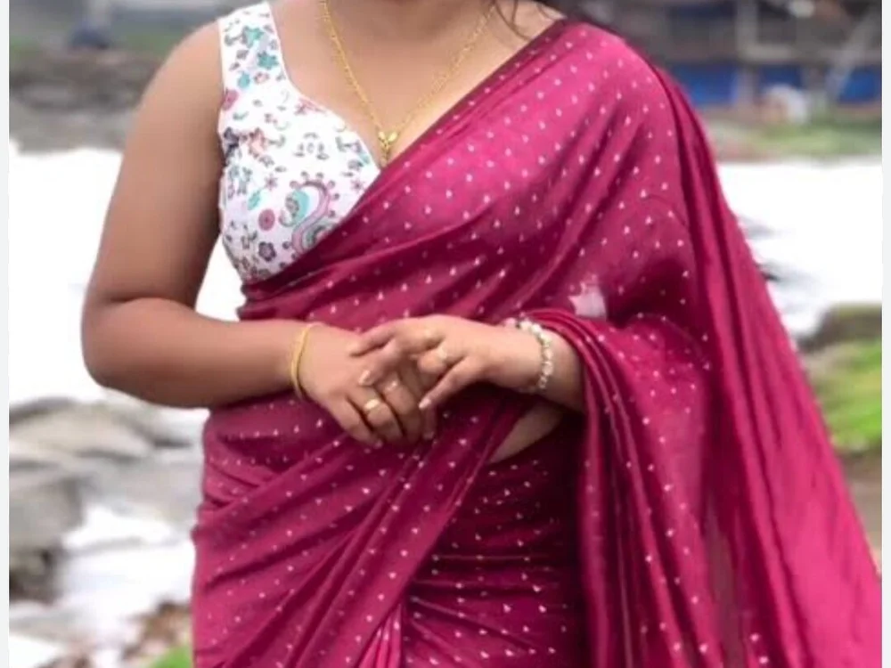SHREYA-23's Offline Chat Room