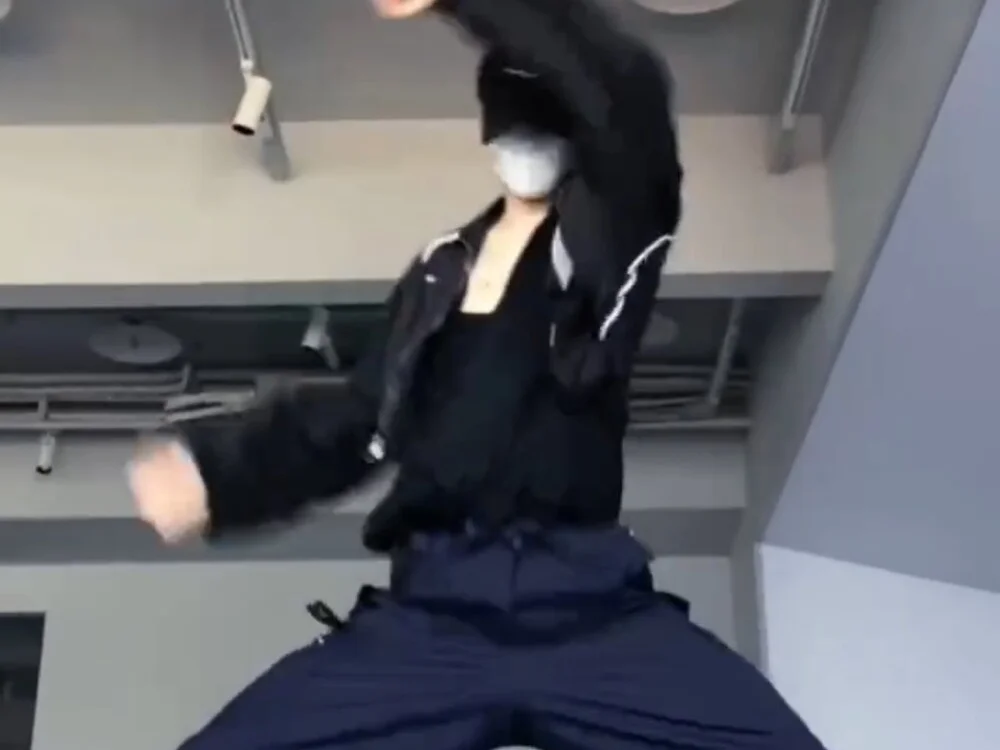 Mass-6677: офлайн-секс-чат