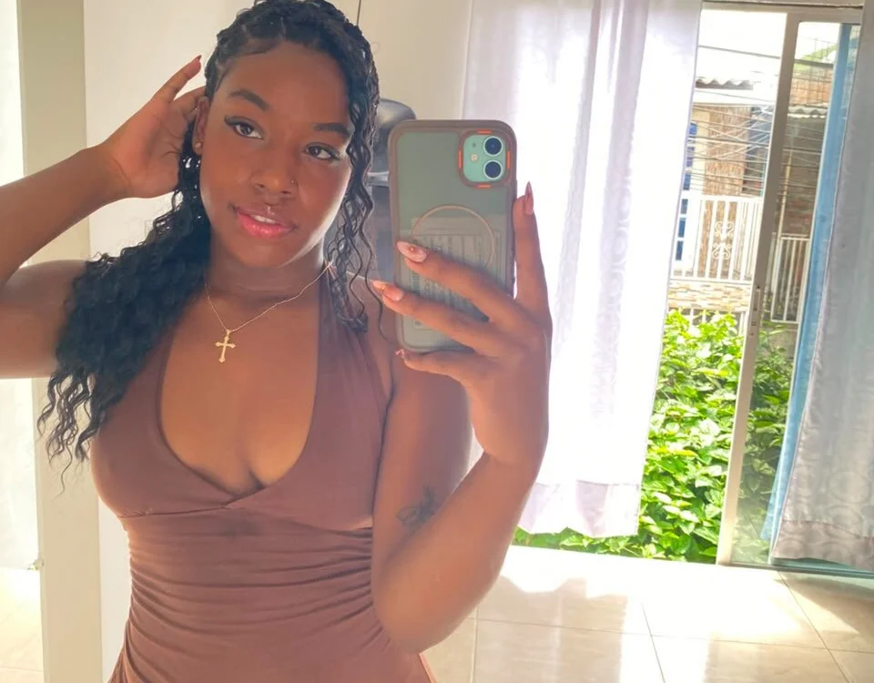 Chat +18 off-line de CarolineMonroe_