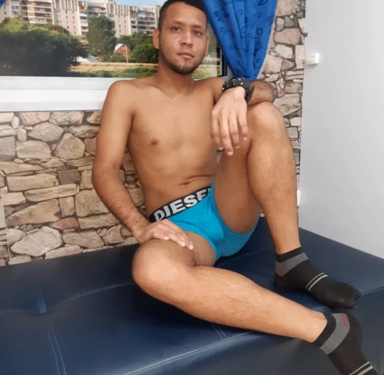 jacob_hottt's Offline XXX Chat