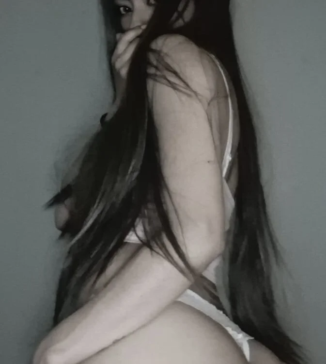 Persephone_Brown's Offline XXX Chat