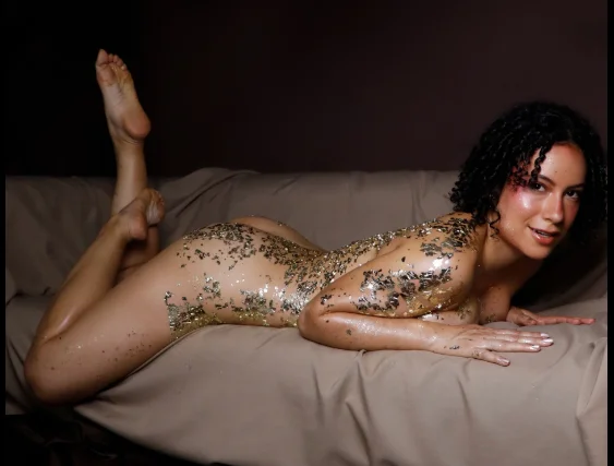 cailynhotのオフラインXXXチャット