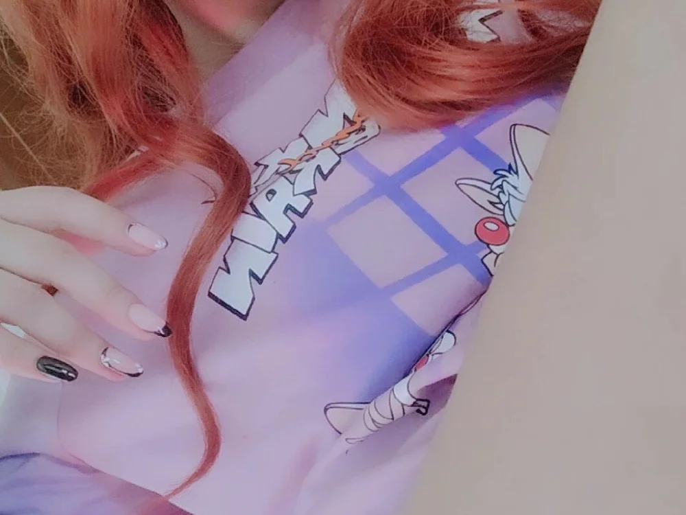 mollyyoungg's Offline XXX Chat