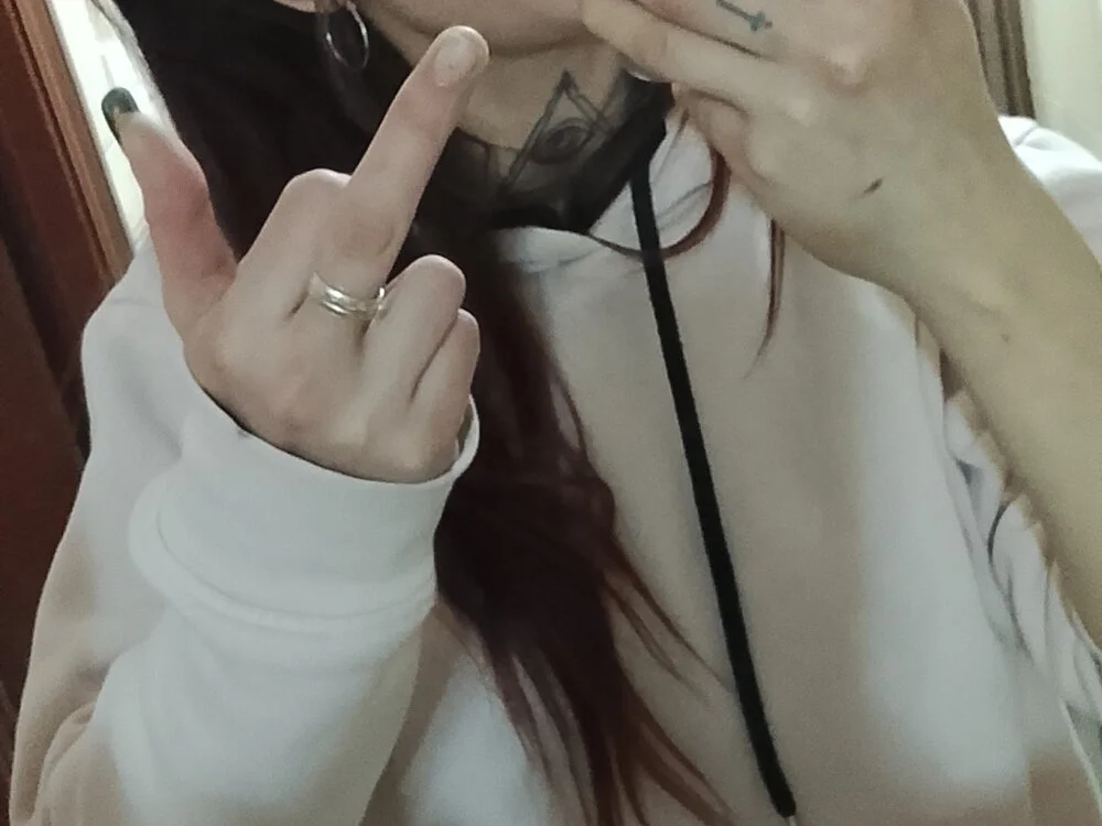 Офлайн-чат XXX sabrinalapiedra