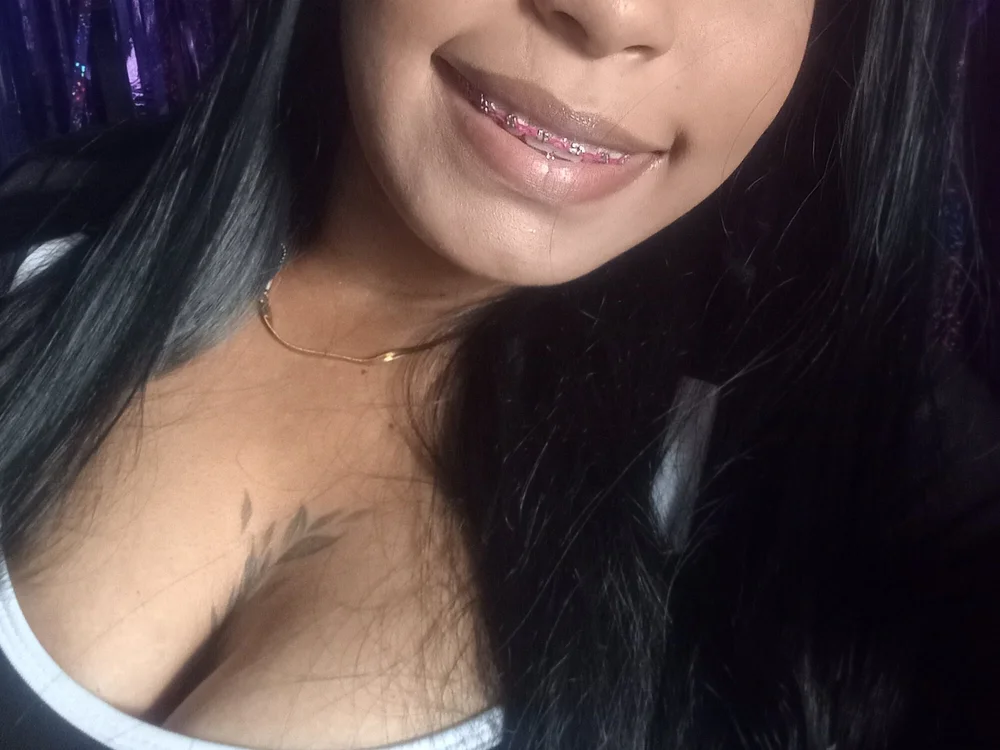 kimi1kimi Offline XXX-chat