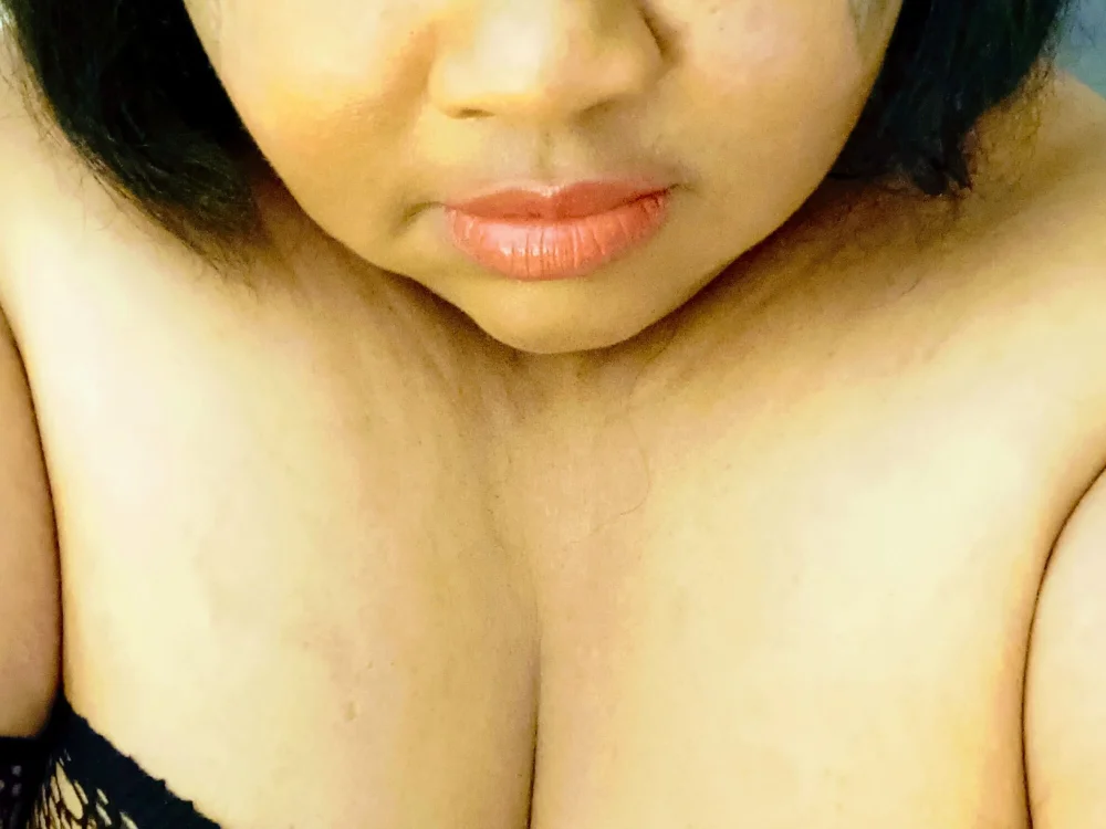 BigBellaShow offline chatrum