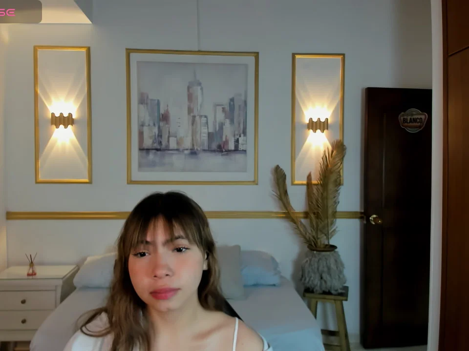 milaack_ Chat XXX offline