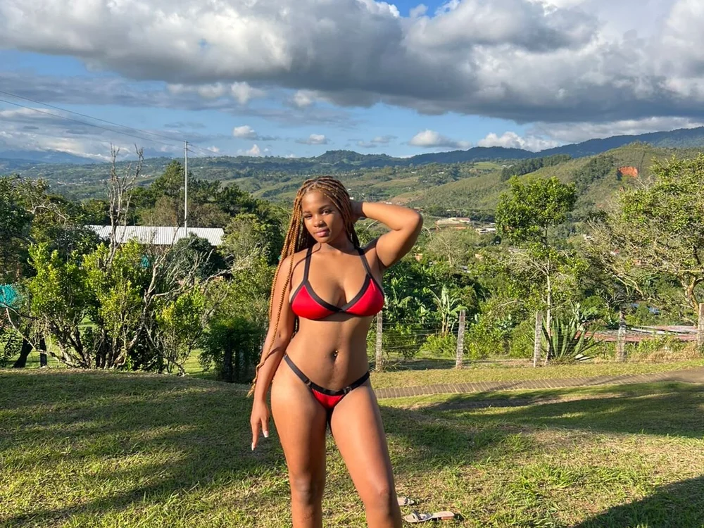 _Shirley_のライブXXXチャット