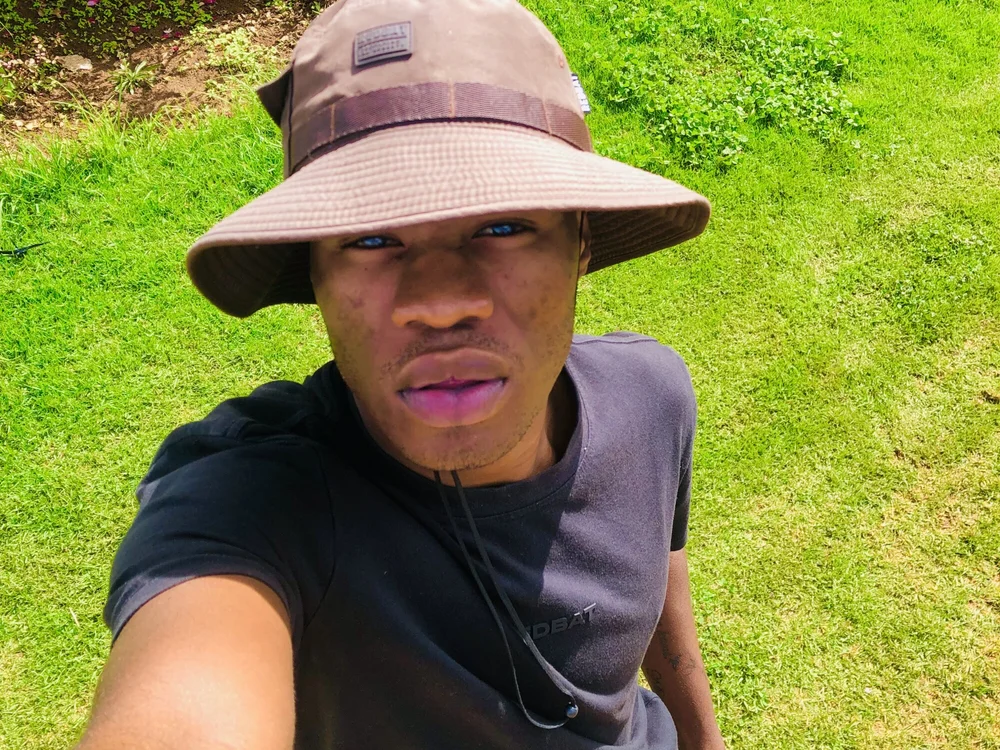 thandolezwe1 Offline XXX-chat