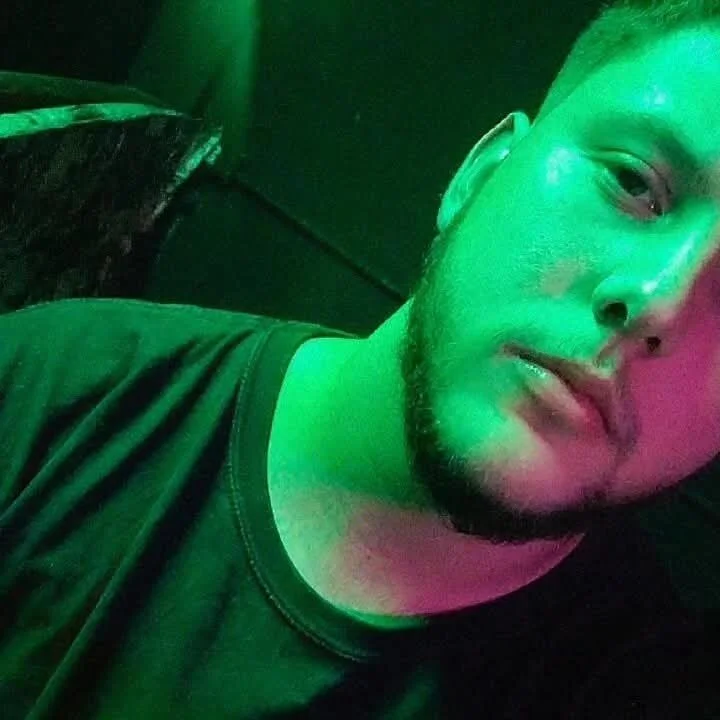 Offline chatovací místnost Picalouca34