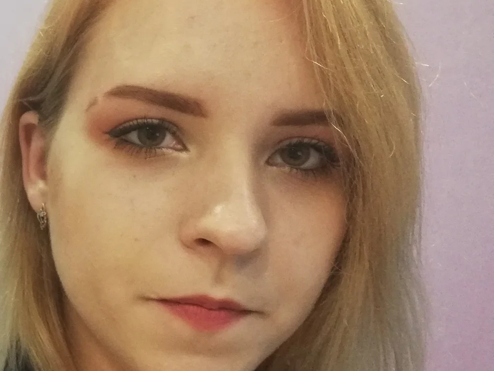 HelenFrank's Offline Chat Room