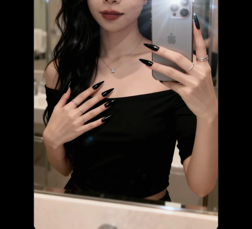 Lilyy18 Chat XXX Ngoại tuyến