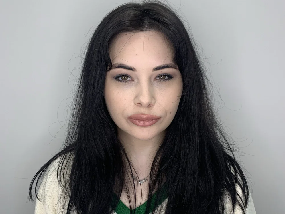 CweneDodd's Offline Chat Room