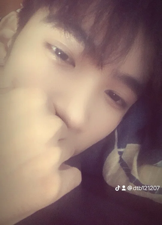 Sembang XXX Luar Talian binh123qaz