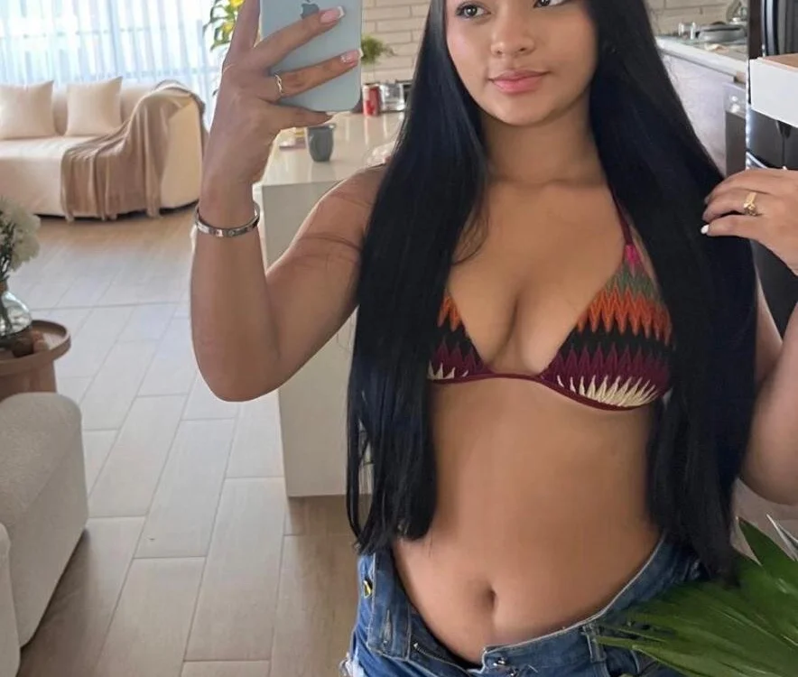 miacastles' Offline XXX Chat