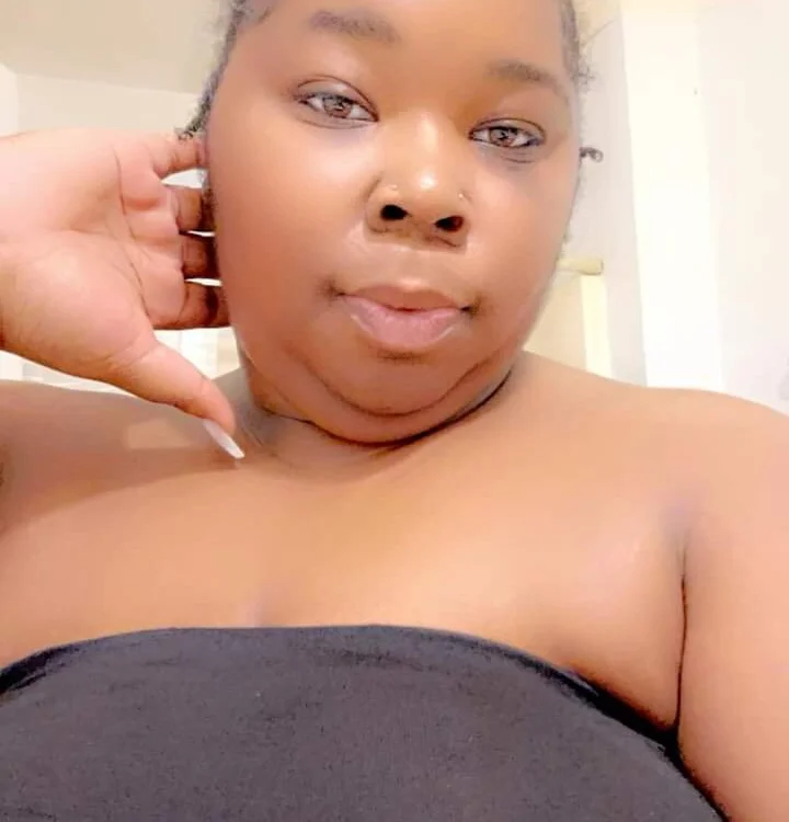 Chat +18 off-line de CREAMYASSNAEE