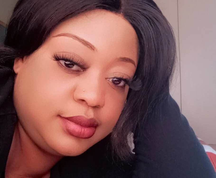 nawtycandy Offline Chatraum