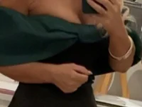 Kayla_48_XX live on Stripchat