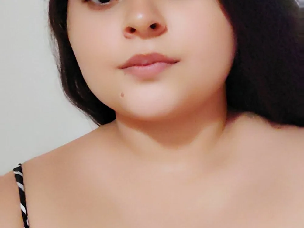 alexacurvy05 offline XXX-chat