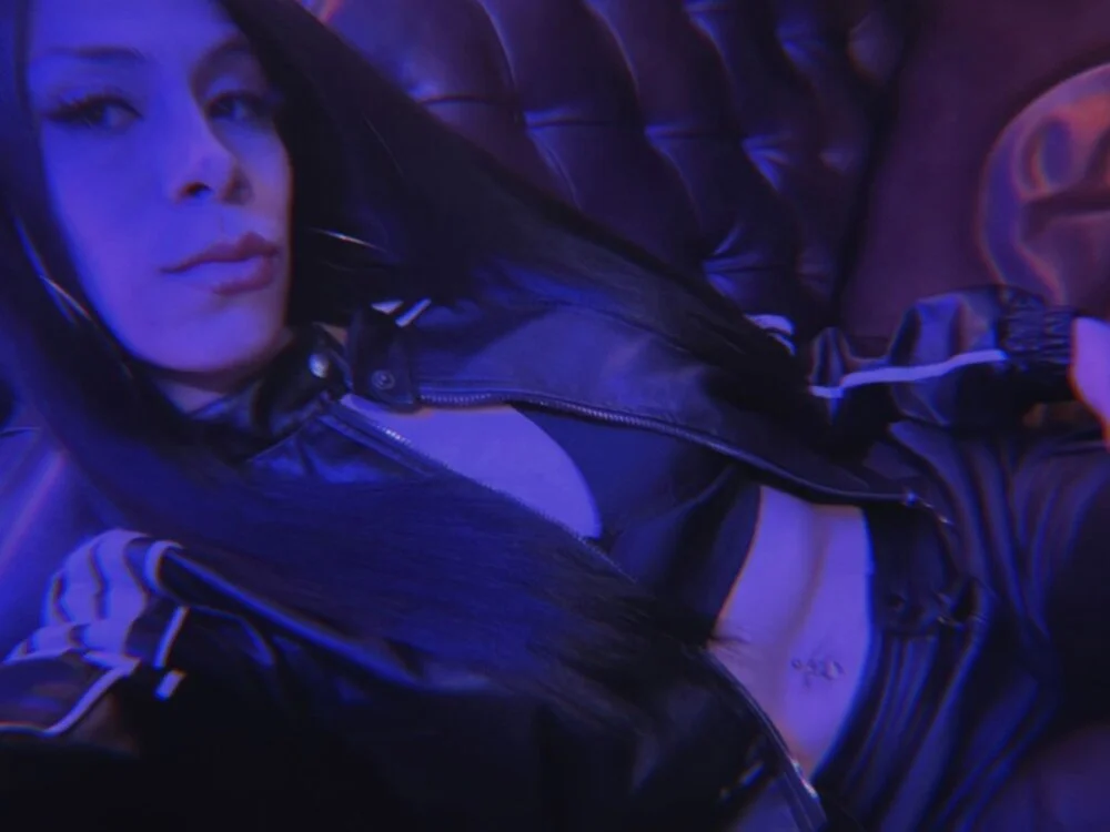 valerii_fox_69: офлайн-секс-чат