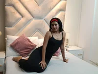 Maya_Grey_