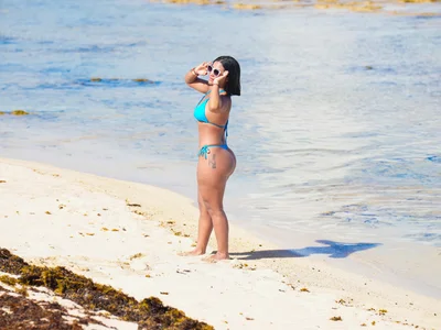 mia_hank's Offline XXX Chat