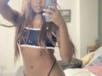 _LauraNoez's Offline XXX Chat