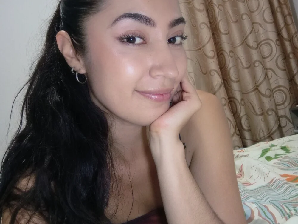 elizabethruss1n Offline XXX chat