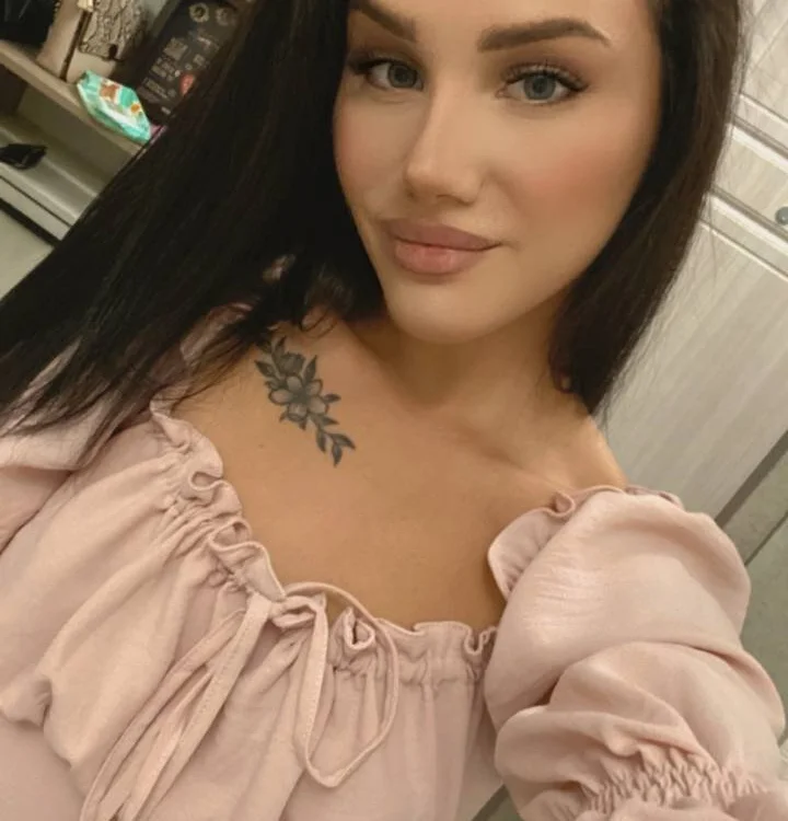 Kiara_Stevens' Offline XXX Chat