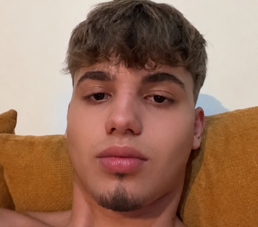 zzzenfedee Offline XXX Chat
