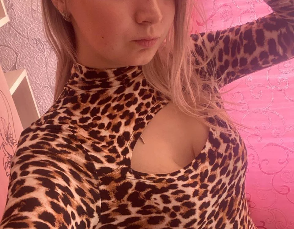 stella_leex Obrolan XXX Offline