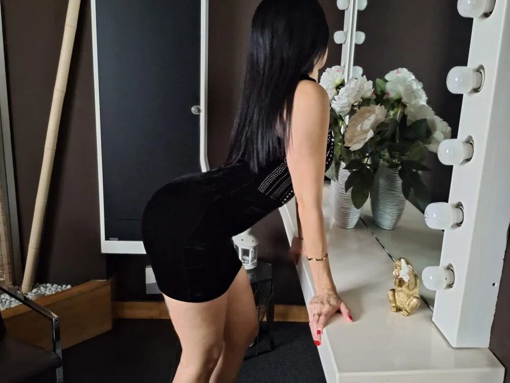 Chatroom XXX hors ligne de DuoLatinoxxx