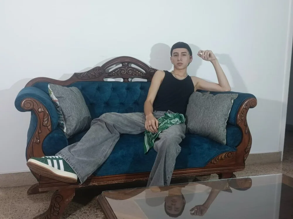 lian_cameron Chat XXX Ngoại tuyến