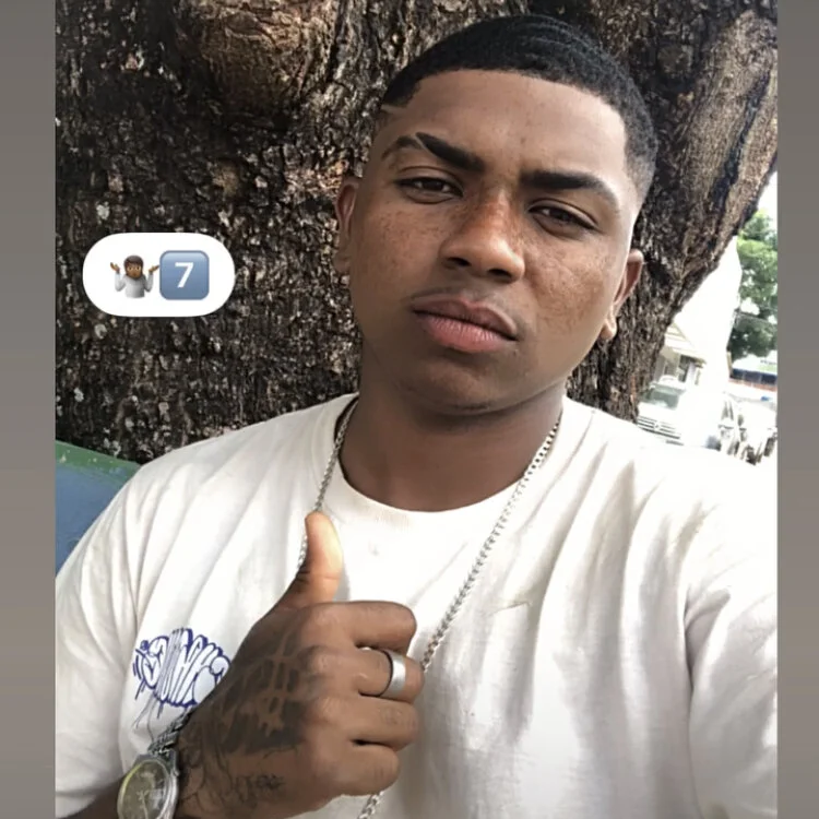 Chatroom XXX hors ligne de guigostozo