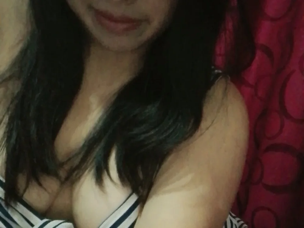 DayanaMiranda offline chatrum
