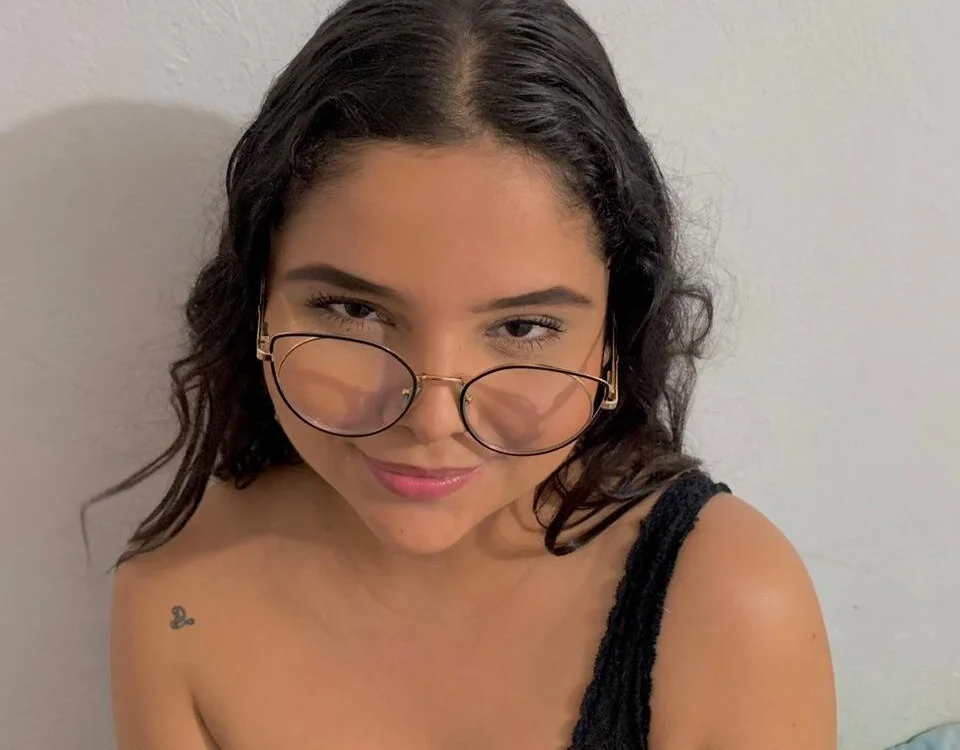 AmberHarris' Offline Chat Room