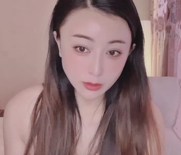 wen-wen-'s Offline XXX Chat